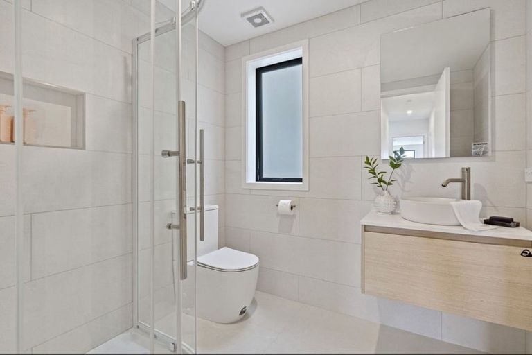 Photo of property in 115 Tiketike Way, Brooklyn, Wellington, 6021