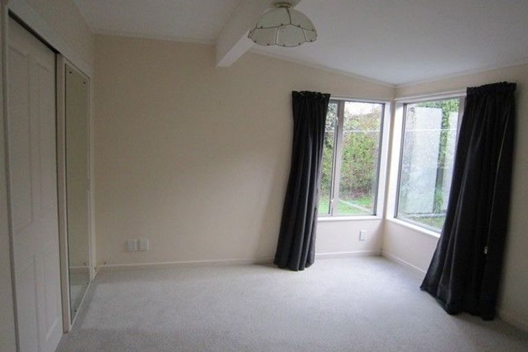 Photo of property in 39a Saint Albans Avenue, Hokowhitu, Palmerston North, 4410