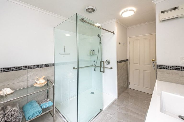 Photo of property in 43 Ngatarua Road, Putiki, Whanganui, 4500