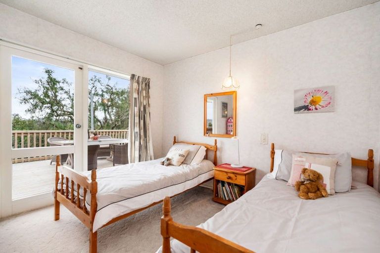 Photo of property in 18 Kokich Crescent, Onerahi, Whangarei, 0110