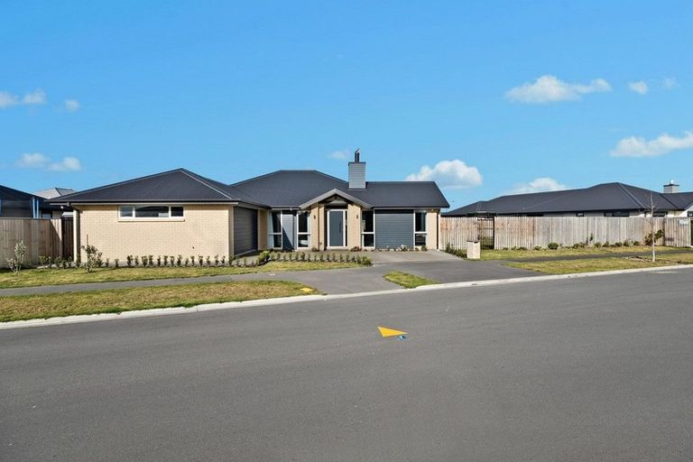 Photo of property in 18 Kendon Drive, Rolleston, 7614