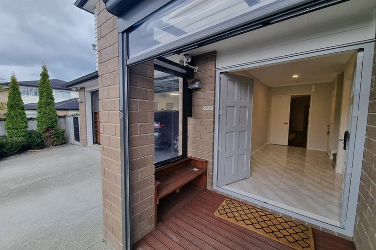 Photo of property in 4 Bruckless Drive, Flat Bush, Auckland, 2019