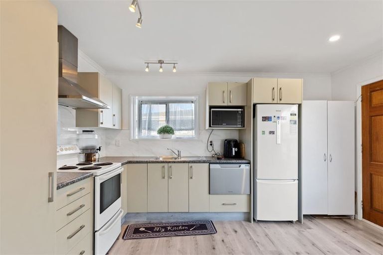 Photo of property in 10 Player Place, Shirley, Christchurch, 8061
