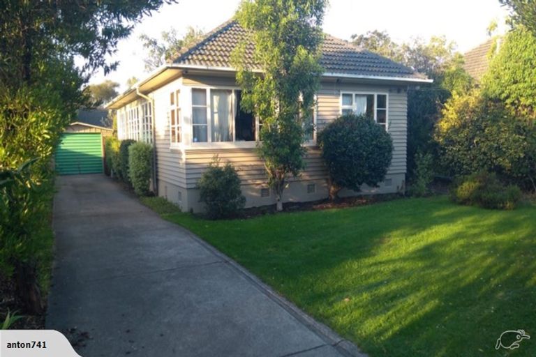 Photo of property in 255 Centaurus Road, Saint Martins, Christchurch, 8022