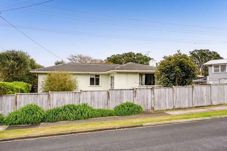 Photo of property in 4 Belair Avenue, Blagdon, New Plymouth, 4310