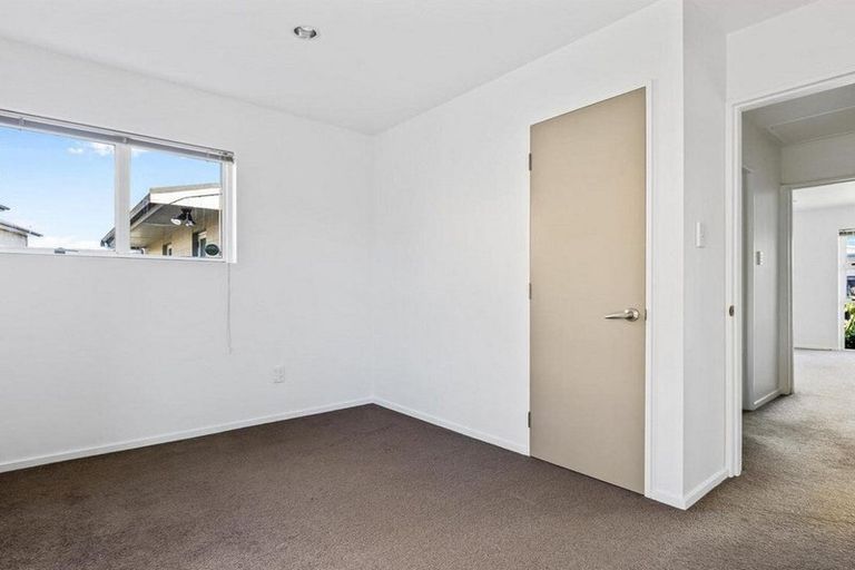 Photo of property in 1/18 George Street, Riccarton, Christchurch, 8041