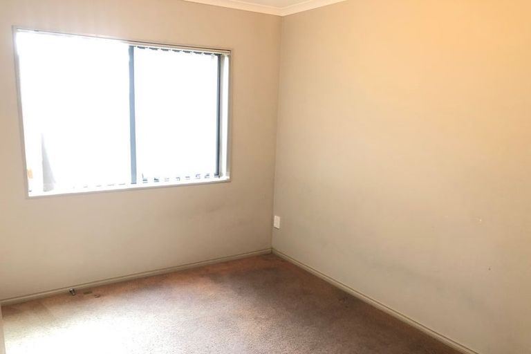 Photo of property in 11 Innisowen Place, Flat Bush, Auckland, 2019