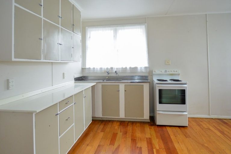 Photo of property in 55 Lipscombe Crescent, Havelock North, 4130