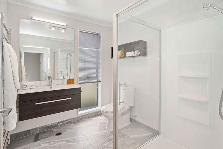 Photo of property in 24 Rangihina Road, Hobsonville, Auckland, 0616