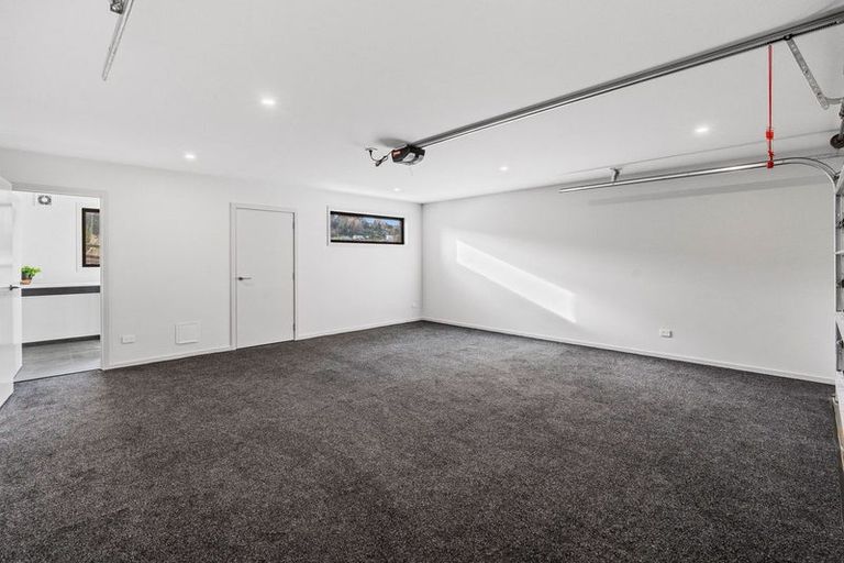 Photo of property in 22 Macleod Avenue, Halfway Bush, Dunedin, 9010