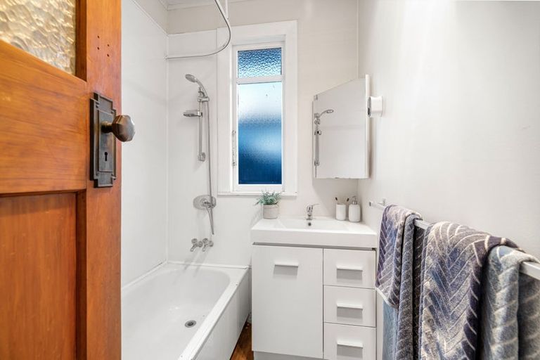 Photo of property in 11 Wyon Street, Linwood, Christchurch, 8062