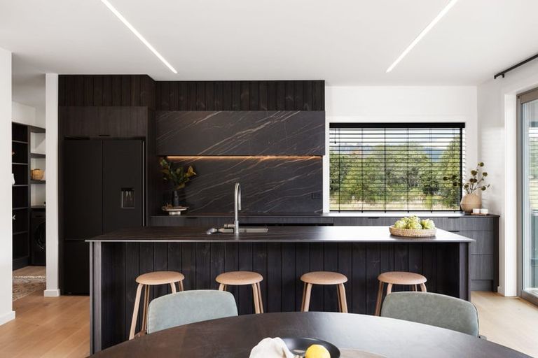 Photo of property in 19 Arihi Crescent, Frimley, 4120