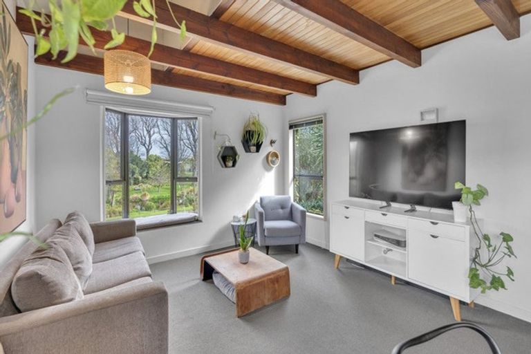 Photo of property in 68 Palatine Terrace, Saint Martins, Christchurch, 8022