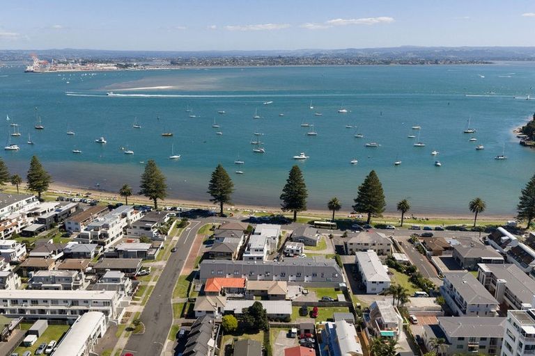 Photo of property in 8/3 Leinster Avenue, Mount Maunganui, 3116