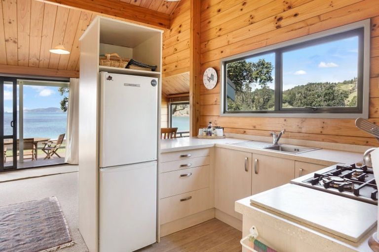 Photo of property in 97 Mahinepua Road, Kaeo, 0478