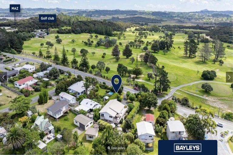Photo of property in 240 Molesworth Drive, Mangawhai Heads, Mangawhai, 0505