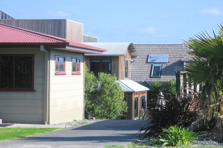 Photo of property in 298b Oceanbeach Road, Mount Maunganui, 3116