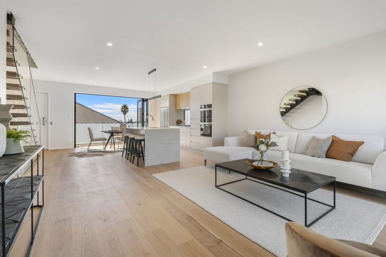 Photo of property in 16e Killarney Street, Takapuna, 0622