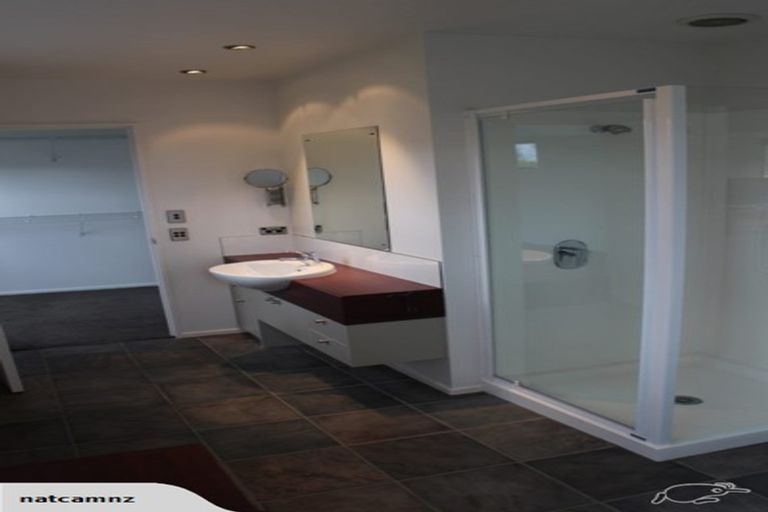 Photo of property in 136 Mount Iron Drive, Wanaka, 9305