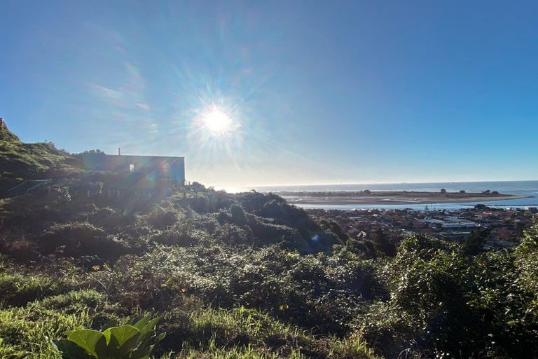 Photo of property in 22a Glendevere Terrace, Redcliffs, Christchurch, 8081