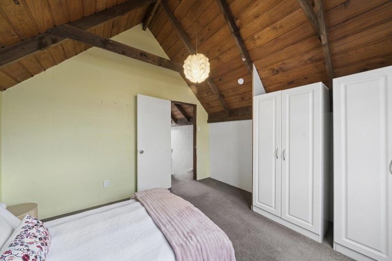 Photo of property in 5a Tapestry Grove, Silverstream, Upper Hutt, 5019