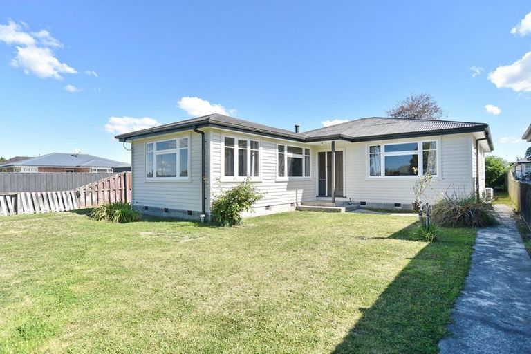 Photo of property in 15 Ivory Street, Rangiora, 7400