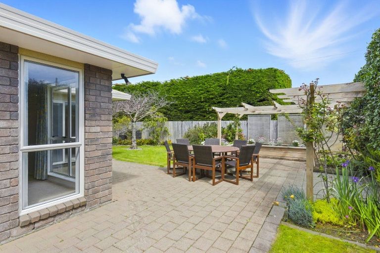 Photo of property in 26 Beach Haven Place, Paraparaumu Beach, Paraparaumu, 5032