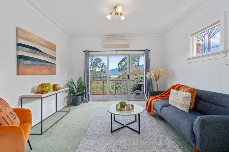 Photo of property in 22 Wharfdale Street, Macandrew Bay, Dunedin, 9014