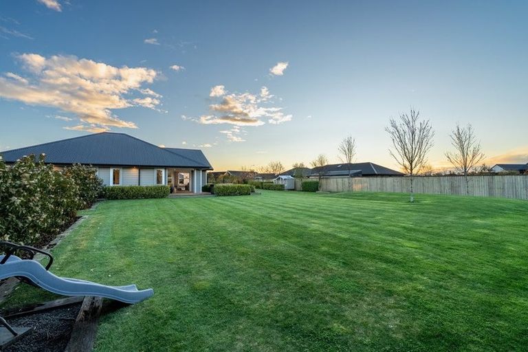 Photo of property in 79 Silver Peaks Drive, West Melton, 7618