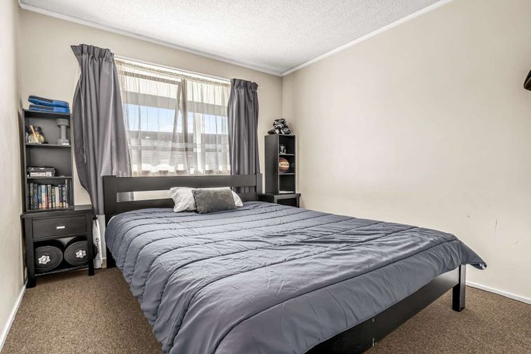 Photo of property in 9 Kentucky Crescent, Nawton, Hamilton, 3200