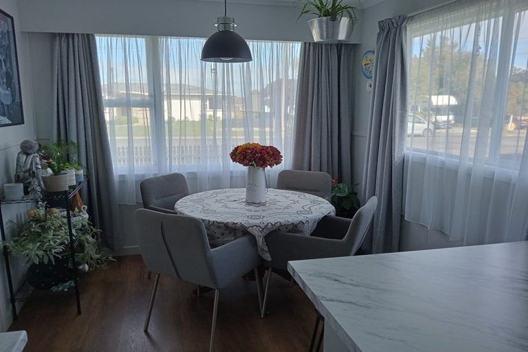 Photo of property in 4 Carlyle Street, Tuatapere, 9620