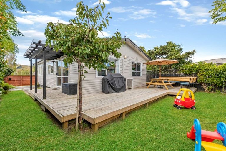 Photo of property in 3/69 Awaroa Road, Helensville, 0800