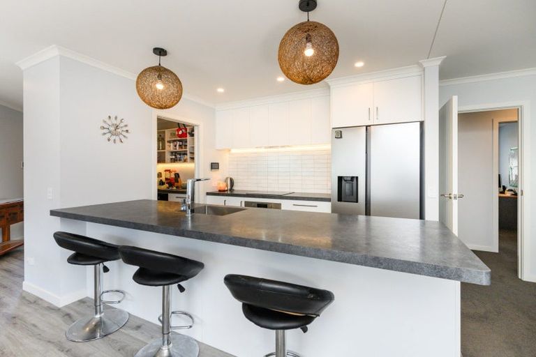 Photo of property in 6 Monarch Drive, Ashhurst, 4810