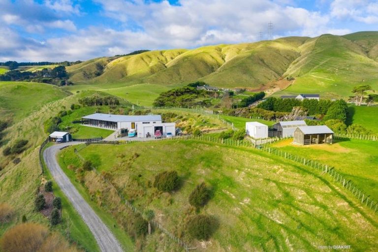 Photo of property in 823 Ohariu Valley Road, Ohariu, Wellington, 6037