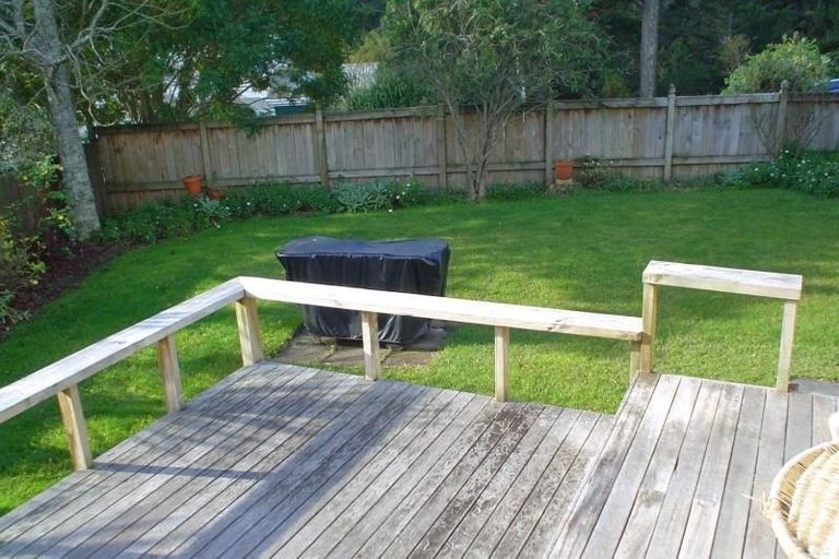 Photo of property in 151 Eskdale Road, Birkdale, Auckland, 0626