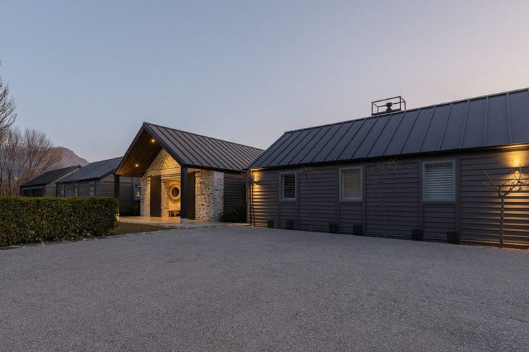 Photo of property in 10 Wilding Road, Lake Hayes, Queenstown, 9371
