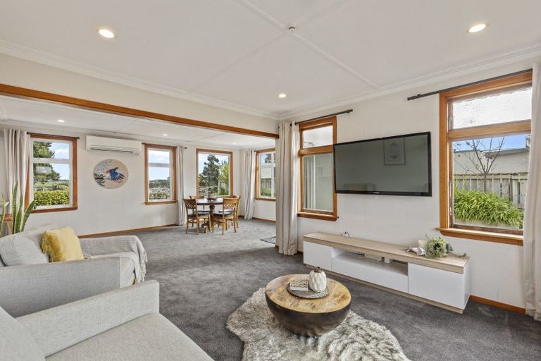 Photo of property in 106b Seaview Road, Westown, New Plymouth, 4310