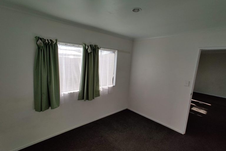 Photo of property in 12a Franklin Avenue, Hokowhitu, Palmerston North, 4410