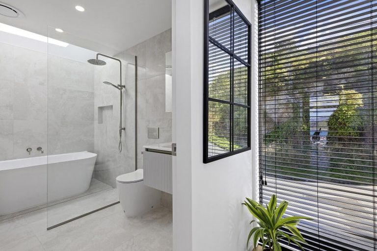 Photo of property in 34a Buckingham Street, Melrose, 6023
