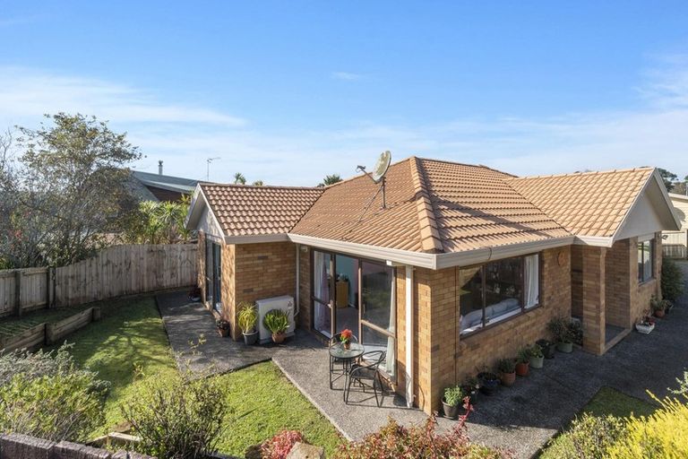 Photo of property in 9 Milan Drive, Glen Eden, Auckland, 0602