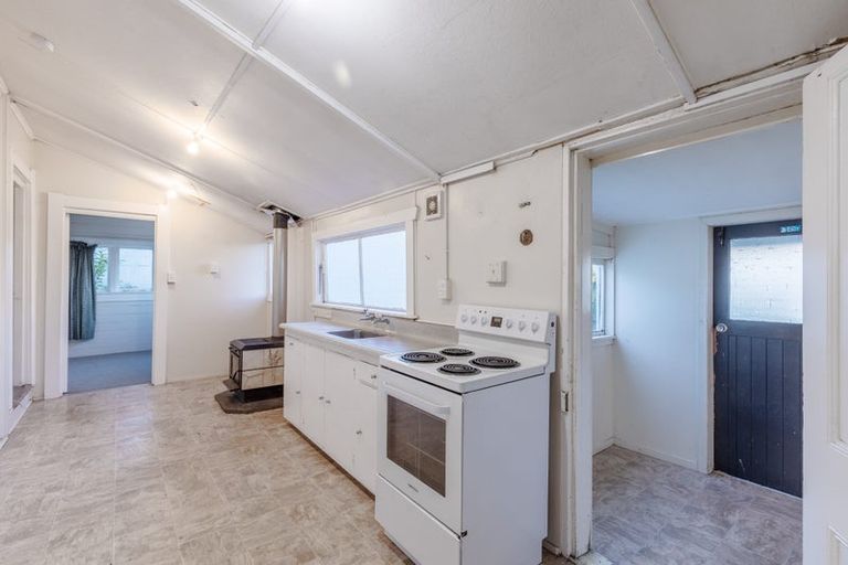 Photo of property in 5 Collins Street, Waipawa, 4210