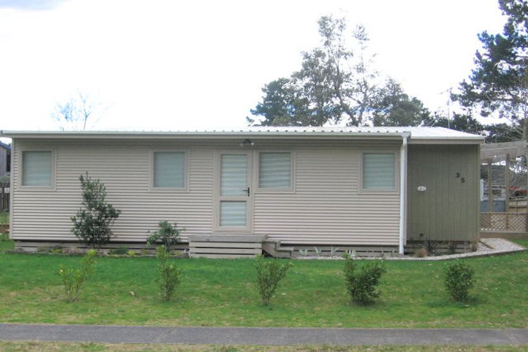 Photo of property in 35 Pauanui Beach Road, Pauanui, Hikuai, 3579