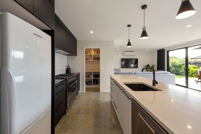 Photo of property in 17 Kereruu Street, Cambridge, 3434