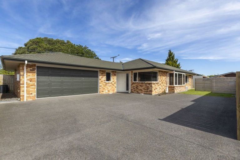 Photo of property in 112b Govett Avenue, Frankleigh Park, New Plymouth, 4310