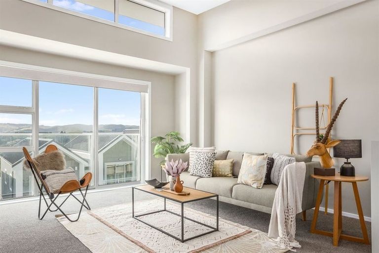 Photo of property in 13 Tai Lane, Whitby, Porirua, 5024