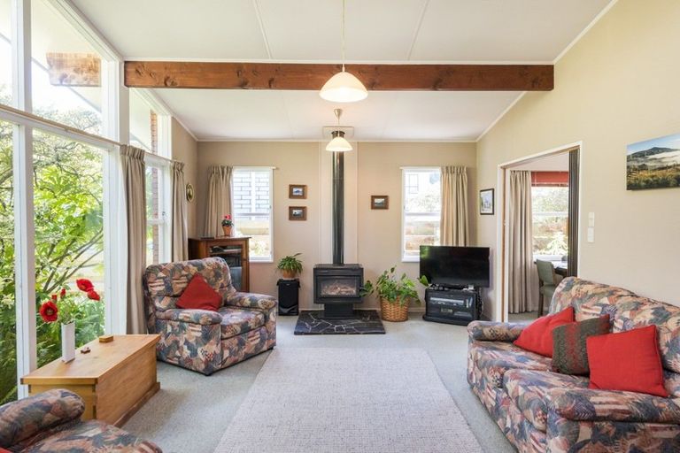 Photo of property in 15 Pirinoa Street, Feilding, 4702