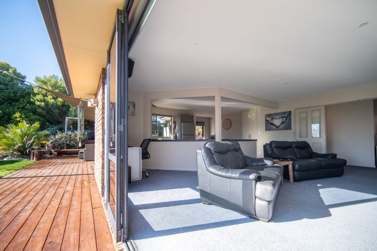 Photo of property in 109 Totara View Road, Wakefield, 7095