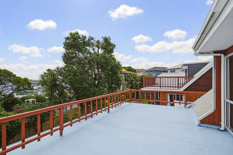 Photo of property in 7b Howell Road, Paraparaumu Beach, Paraparaumu, 5032
