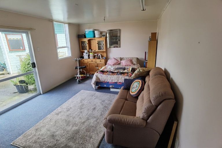 Photo of property in 5 Howitt Place, Hokitika, 7810