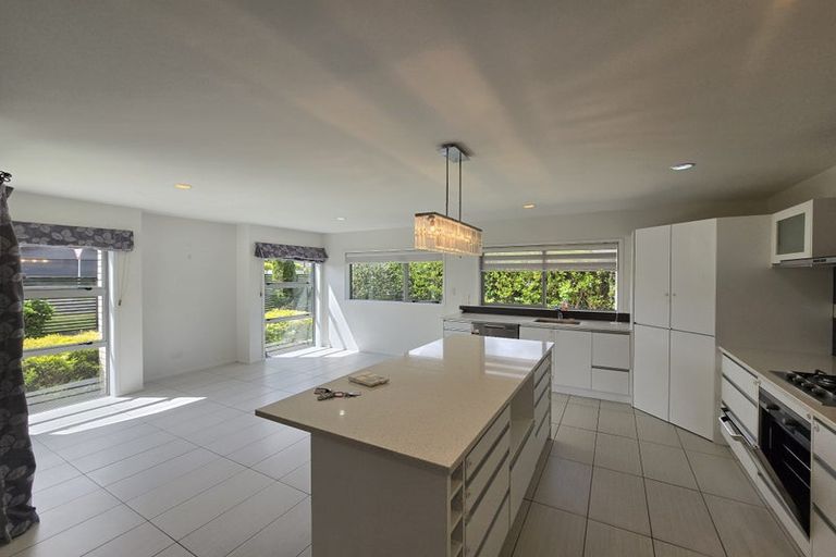 Photo of property in 2 Kipling Crescent, Owhata, Rotorua, 3010